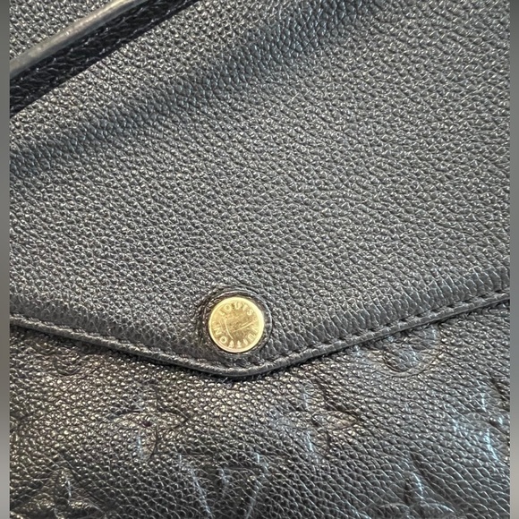 ******SOLD*******Louis Vuitton Twice Bag - Picture 9 of 11